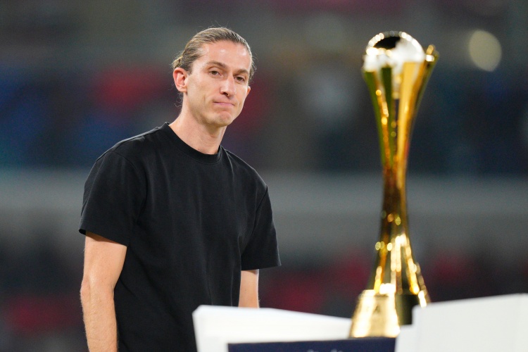 华体会安全通道-记者：费利佩续约前和切尔西的控股公司谈判，令弗拉门戈主席不满